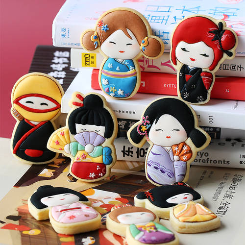 일본 카툰 만화 캐릭터 키모노 인형 귀여운 설탕 서리로 덥은 비스킷 핸드페인팅 DIY 인형 쿠키 몰드 찐빵 만두 몰드 공구 툴