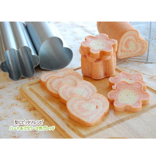 일본 수입 정품 인증 CakeLand 로맨틱 플라워 모델링 스타일링 토스트 빵 모형 토스트 박스