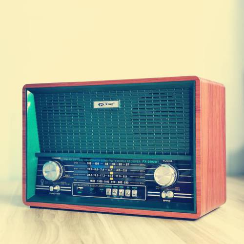 유럽 클래식 노스탤지어 고연령 식 라디오 블루투스 스피커 SD카드슬롯 FM 중파 단파 충전