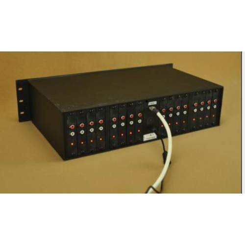 AV TO RF 광섬유 TV 모뎀 16 채널 통합 장치 ， 고선명 HD ，AV， PC 멀티채널 입력