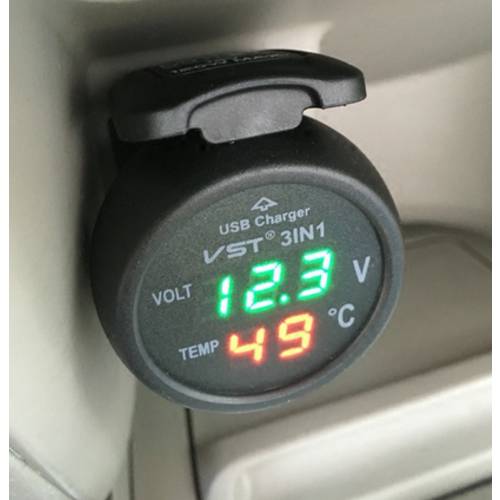 3 + 1 고정밀도 차량용 온도계 차량용 전압계 카운트 디스플레이 온도계 USB 핸드폰 충전기