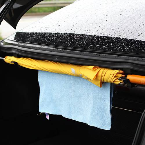 차량용품 트렁크 우산 꽂이 차량용 우산 고리 다기능 채널 마무리로 스트랩 수건 걸다 거치대