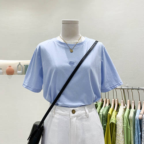 요즘핫템 셀럽 ins 요즘핫한 반팔 t 셔츠 여성용 여름옷  NEW 한국어 버전 패션 트렌드 자수 하트 루즈핏 올매치 상의