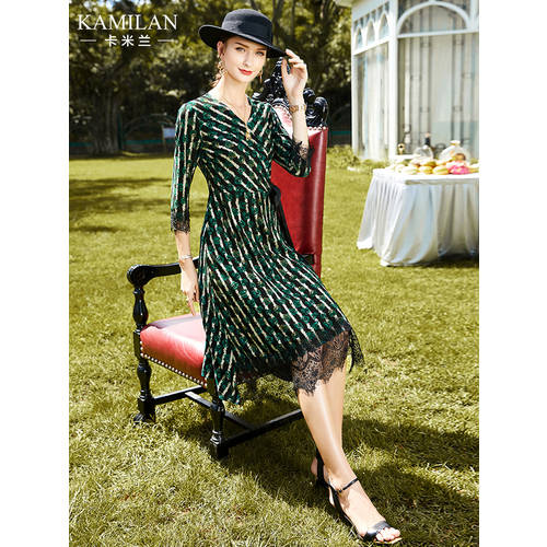카드 밀라노 슬림핏 레이디 분위기 원피스 여성 가을옷  신상 신형 신모델 미디 플레어 7부 소매 프린팅 A 라인 스커트
