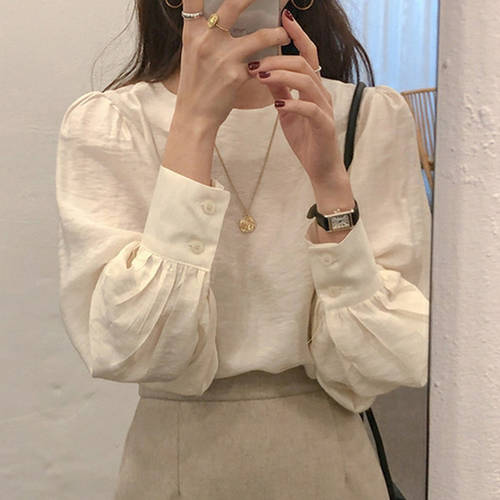 긴 소매 긴팔 티셔츠 T셔츠 여성용 봄 가을 신상 신형 신모델 한국 유니크 스타일리쉬한 디자인 XIAOZHONG 개성화 시폰 베이스 셔츠 프렌치 벌룬 소매 상의