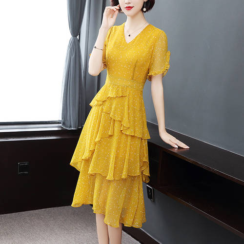 옐로우 도트무늬 시폰 원피스  써머 여름용 신상 여성 의류 분위기 v 짧은 칼라 소매 길이 컵케익 드레스 슬림핏