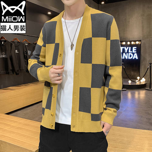 MIIOW 남성의류  가을 새로운 제품 가디건 스웨터 니트 남성 유행 트렌드 체크무늬 한국 스타일 유행 트렌드 루즈핏 니트 남성 외국인 커버